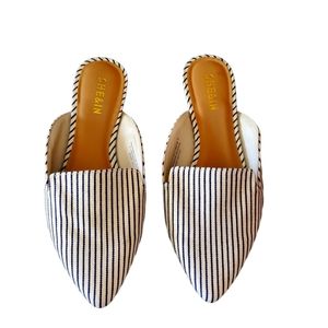 NEW She & In stripe flats shoes size 7